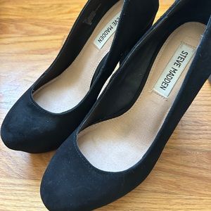Steve Madden platform pumps